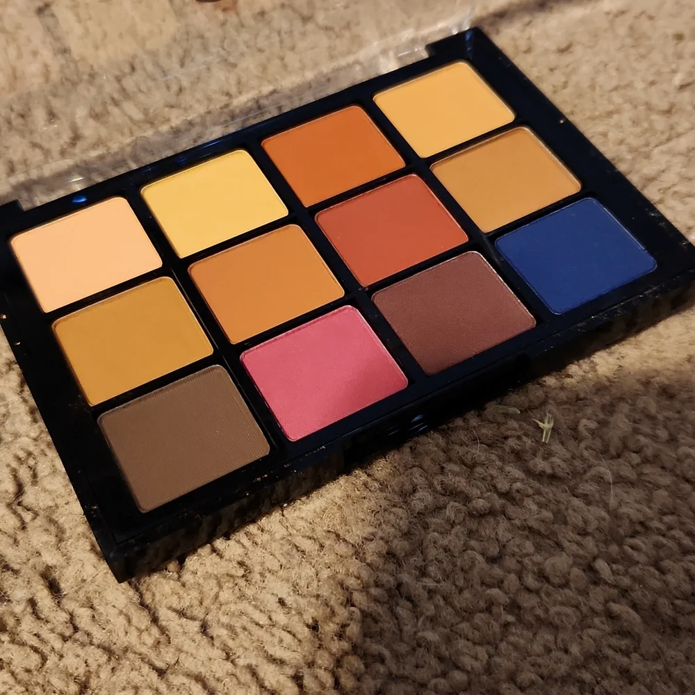 Viseart eyeshadow make up bundle new